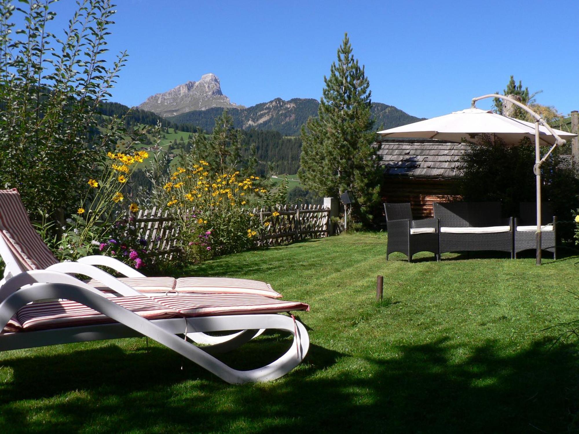 Hotel Alpenrose Dolomites La Valle Exterior foto